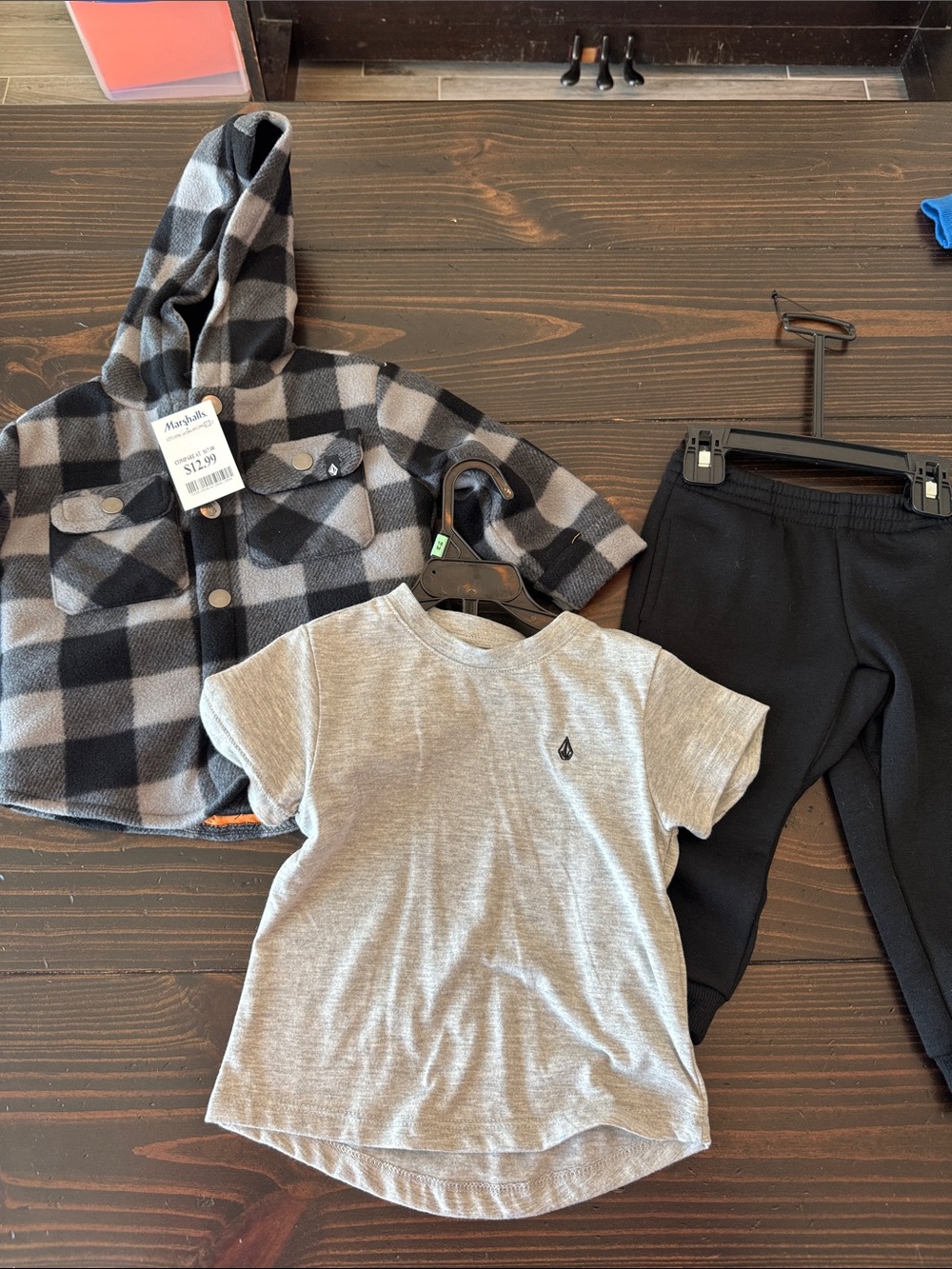 Volcom Three Piece Set